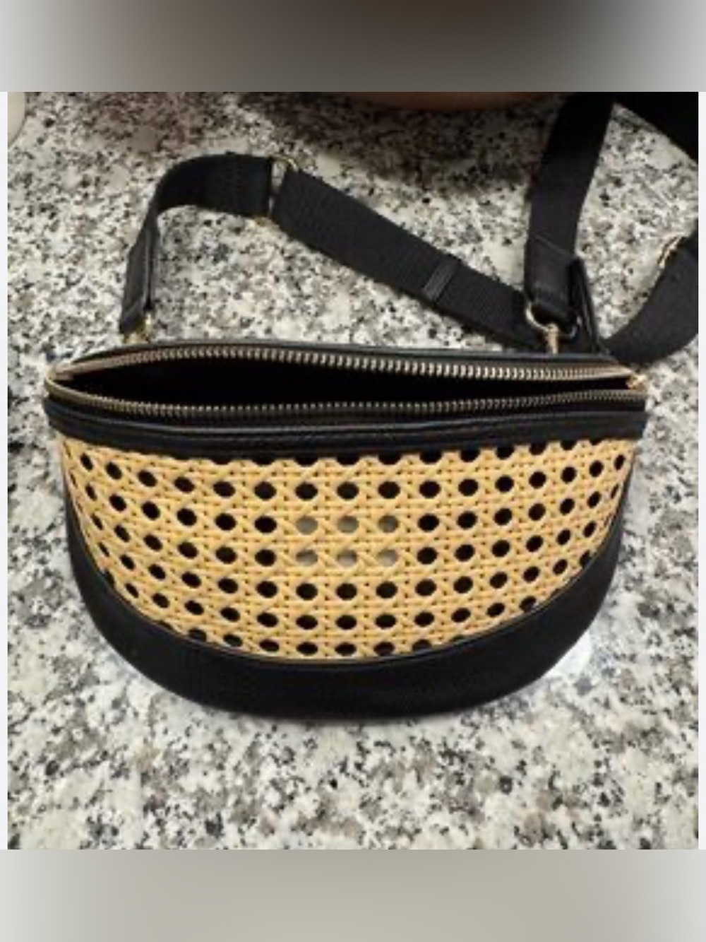 Universal Thread Black and Tan Woven Crossbody Belt Bag - Picture 7 of 7